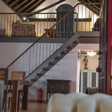 Loft En Casa Palacio Mergelina Parking Gratis 아파트
