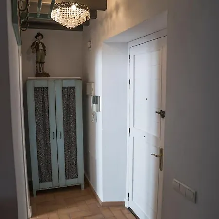 Appartamento Loft En Casa Palacio Mergelina Parking Gratis *